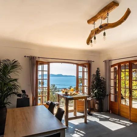 La Maison Fratelli ゲストハウス 3*