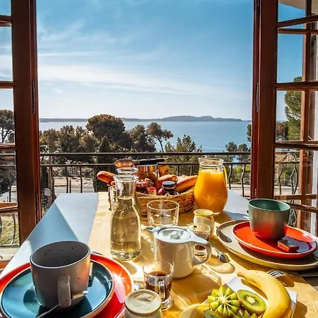 La Maison Fratelli Penzion Hyères