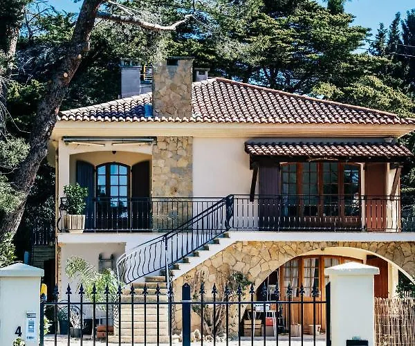 بيت ضيافة La Maison Fratelli 3*
